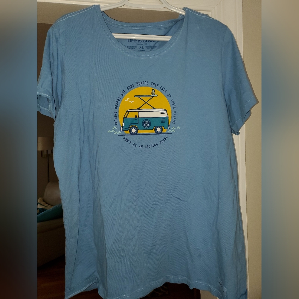 Life is Good Women's XL Tee